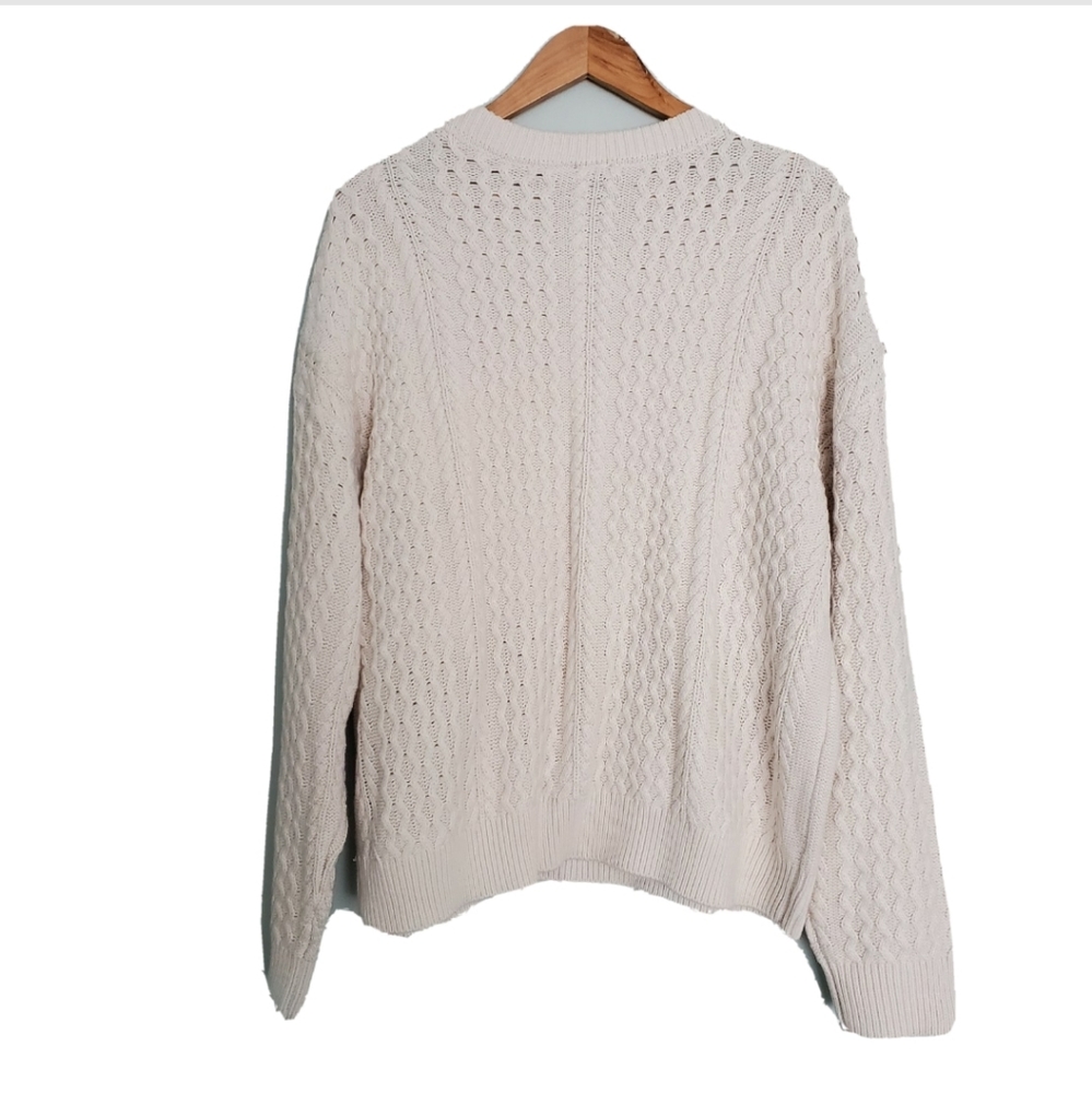 NWT Devotion by Cyrus Off White Crew Neck Sweater - Picture 2 of 6